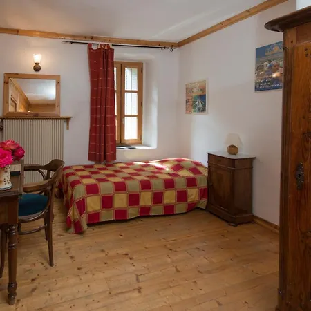 住宿加早餐酒店 Au Cheval Blanc - Et D'hotes 3*